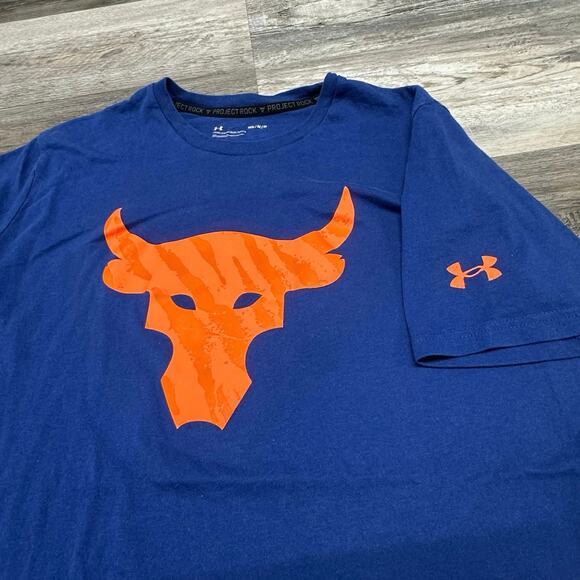 Under Armour Project Rock Brahma Bull Blue Orange Mens M Loose Graphic T-Shirt - Picture 2 of 9